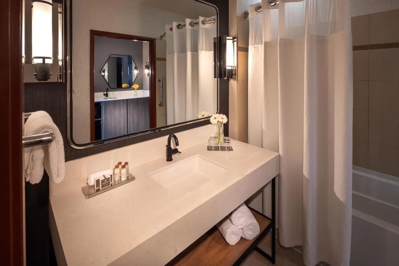 ****  Silver Cloud Hotel - Seattle Stadium United States