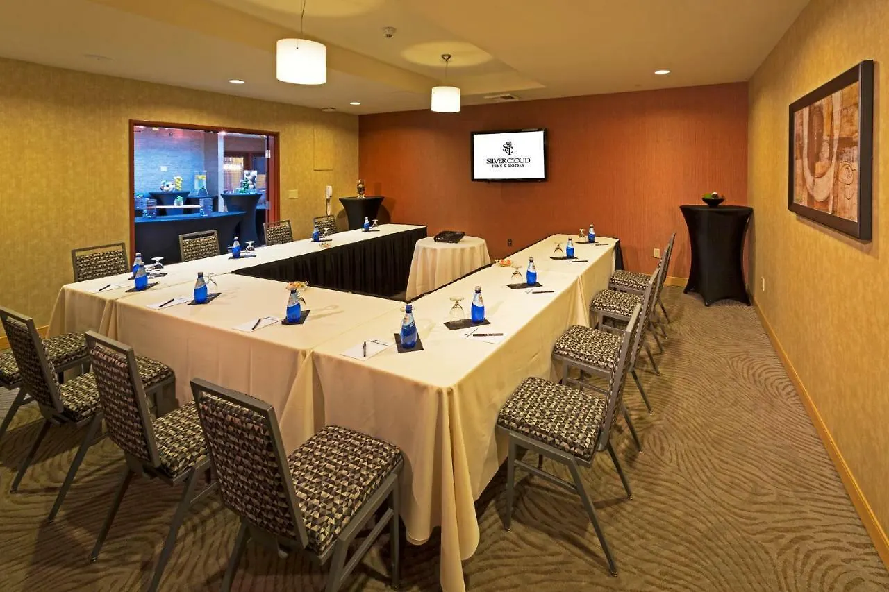 Silver Cloud Hotel - Seattle Stadium 4*,